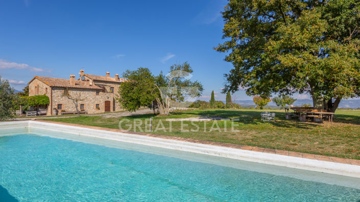 Image No.14-5 Bed Country House for sale