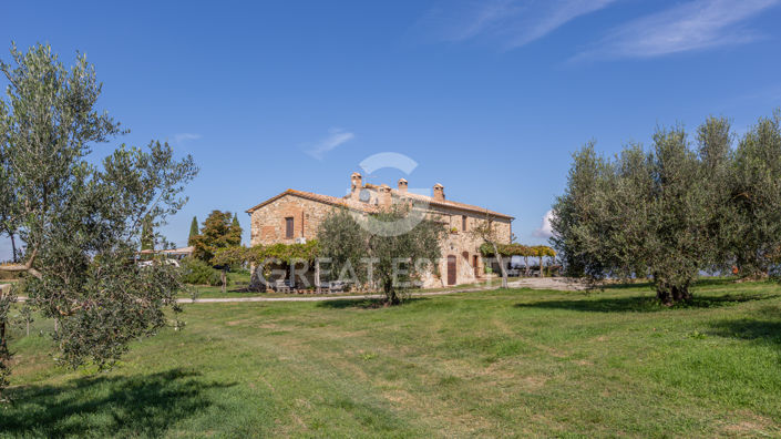 Image No.15-5 Bed Country House for sale