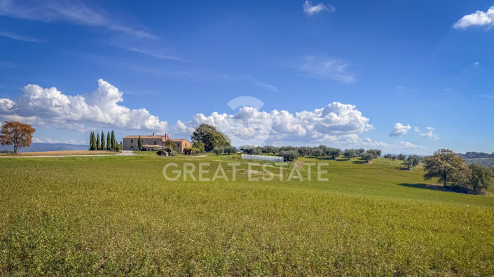 Image No.17-5 Bed Country House for sale