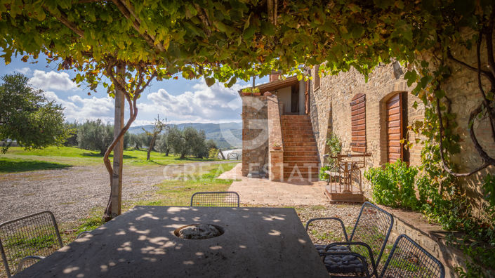 Image No.20-5 Bed Country House for sale