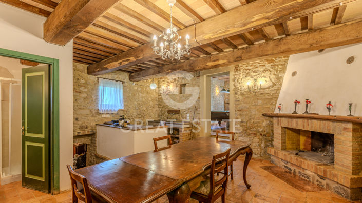 Image No.3-Maison de campagne de 5 chambres à vendre à Citta della Pieve