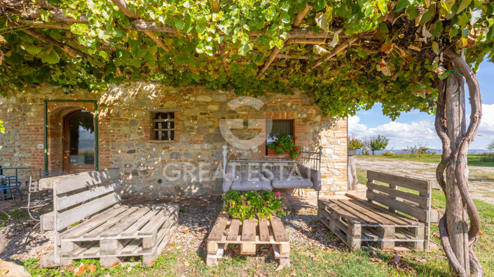 Image No.23-5 Bed Country House for sale