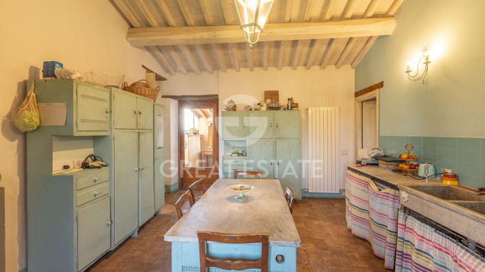 Image No.33-5 Bed Country House for sale