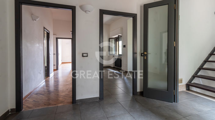 Image No.20-3 Bed Property for sale