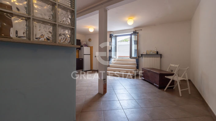 Image No.23-3 Bed Property for sale