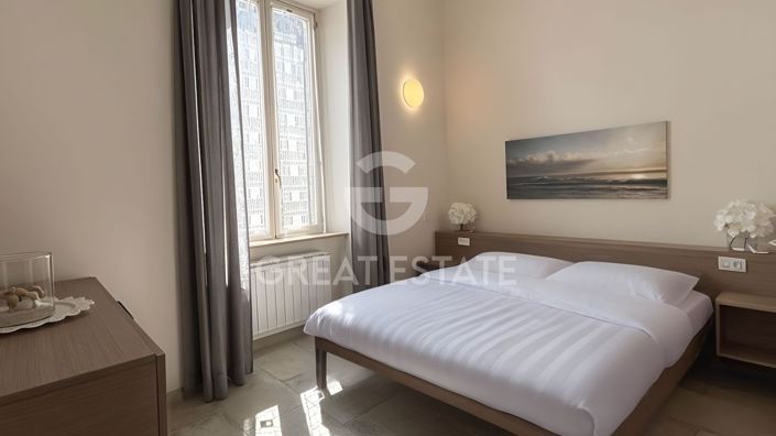 Image No.18-14 Bed Villa for sale