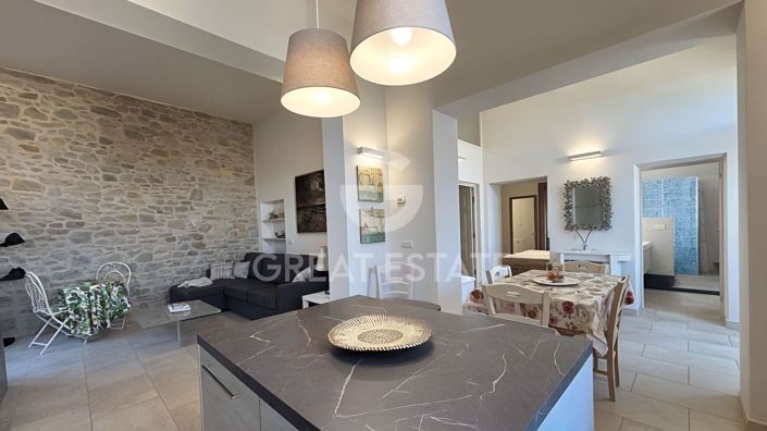 Image No.5-14 Bed Villa for sale