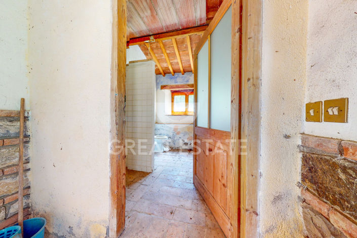 Image No.23-8 Bed Country House for sale