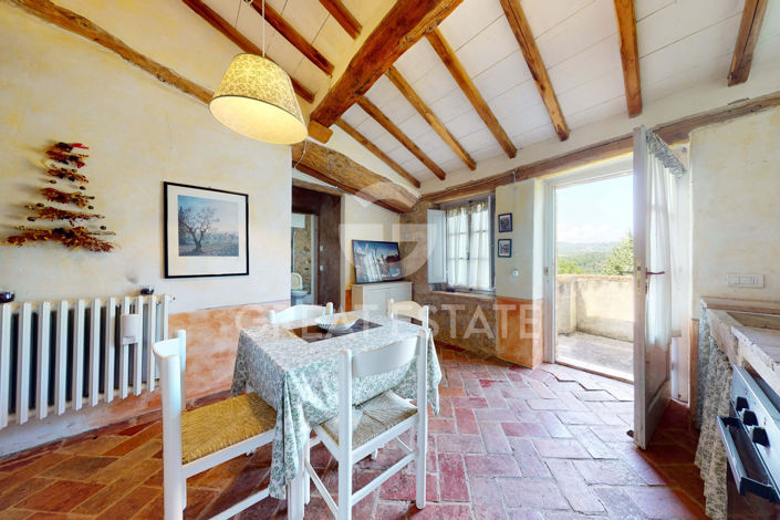 Image No.6-8 Bed Country House for sale