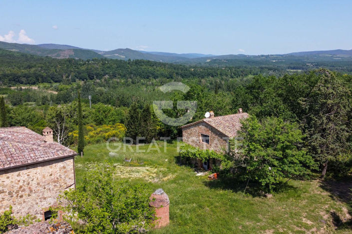 Image No.7-8 Bed Country House for sale