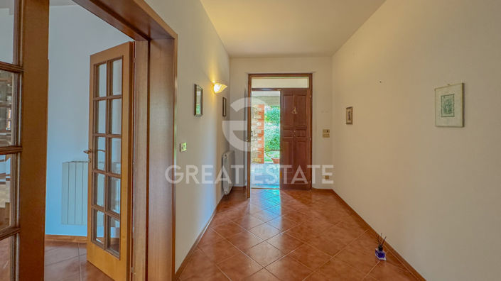 Image No.14-3 Bed Villa for sale