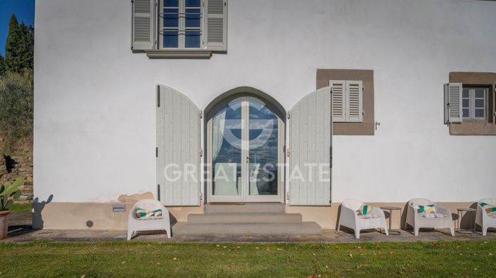 Image No.11-4 Bed Country House for sale