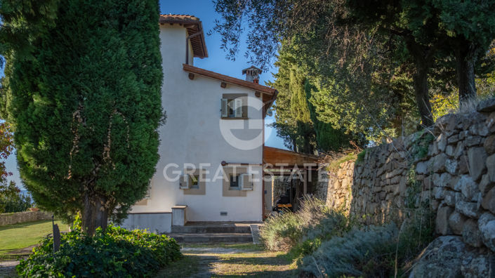 Image No.18-4 Bed Country House for sale