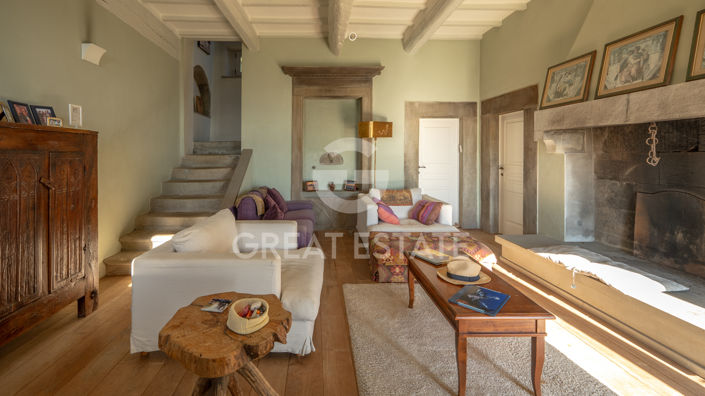 Image No.26-4 Bed Country House for sale