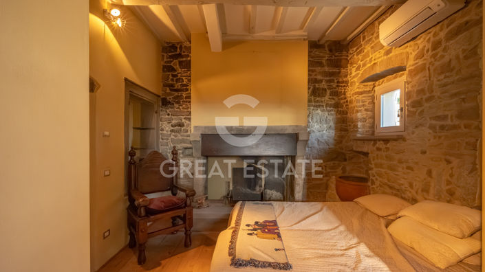 Image No.31-4 Bed Country House for sale