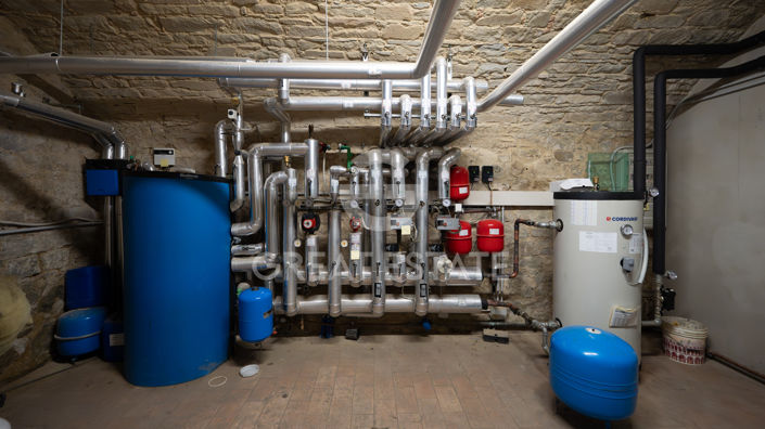 Image No.46-4 Bed Country House for sale