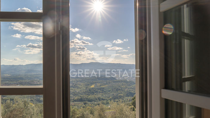 Image No.48-4 Bed Country House for sale