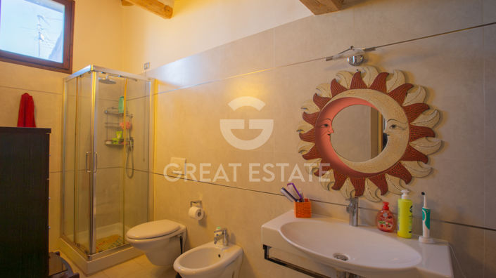 Image No.20-3 Bed Property for sale