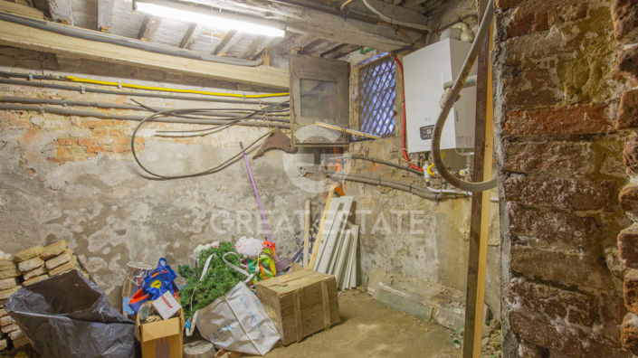 Image No.22-3 Bed Property for sale