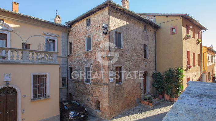 Image No.4-3 Bed Property for sale