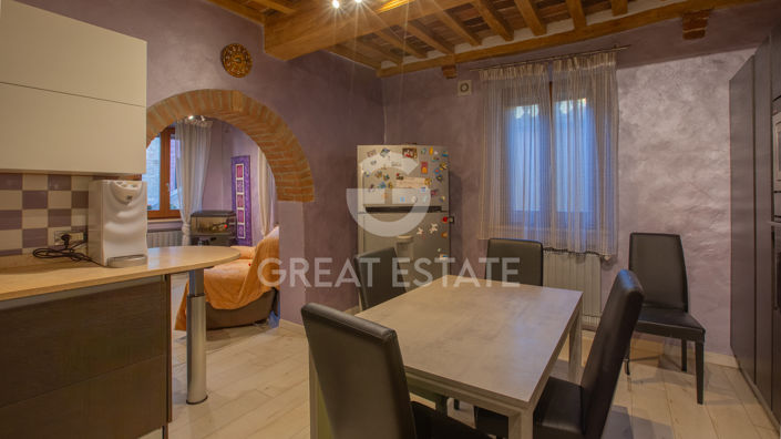 Image No.5-3 Bed Property for sale