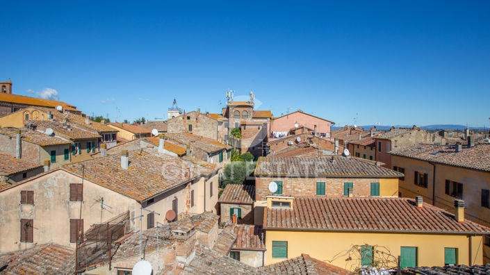 Image No.42-3 Bed Property for sale