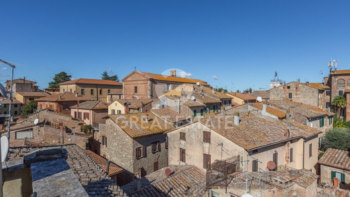 Image No.43-3 Bed Property for sale