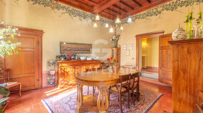 vendesi-appartamento-in-centro-storico-in-tos