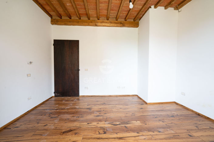 Image No.6-Maison de campagne de 3 chambres à vendre à Montepulciano