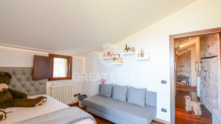 Image No.34-4 Bed Property for sale