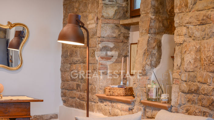 Image No.37-4 Bed Property for sale