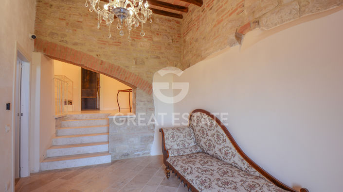 Image No.17-3 Bed Property for sale