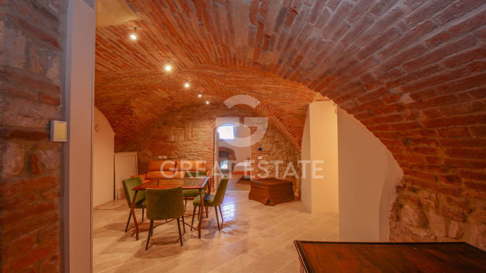 Image No.22-3 Bed Property for sale