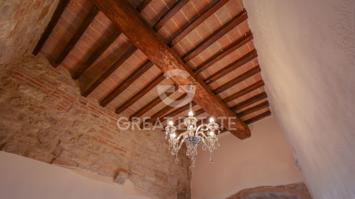 Image No.29-3 Bed Property for sale