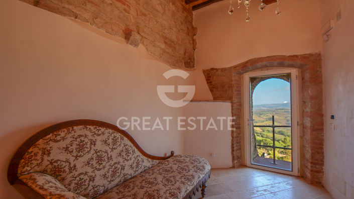 Image No.30-3 Bed Property for sale