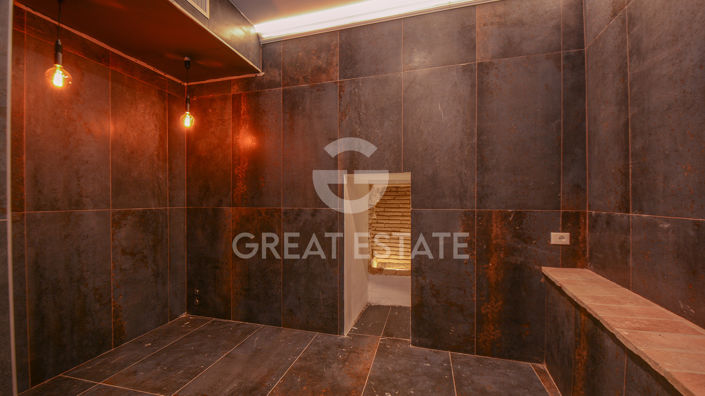 Image No.39-3 Bed Property for sale