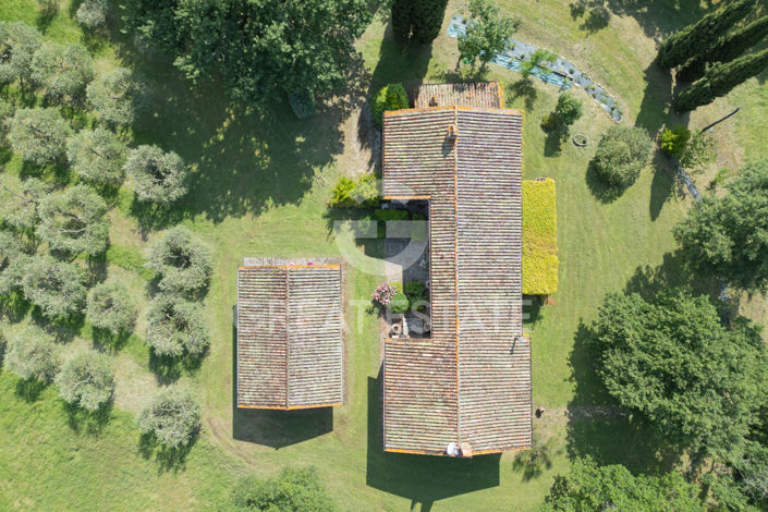 Image No.11-4 Bed Country House for sale