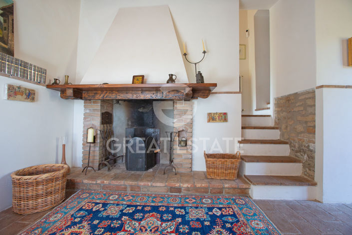 Image No.28-4 Bed Country House for sale