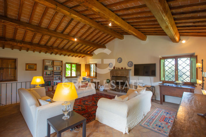 Image No.6-4 Bed Country House for sale