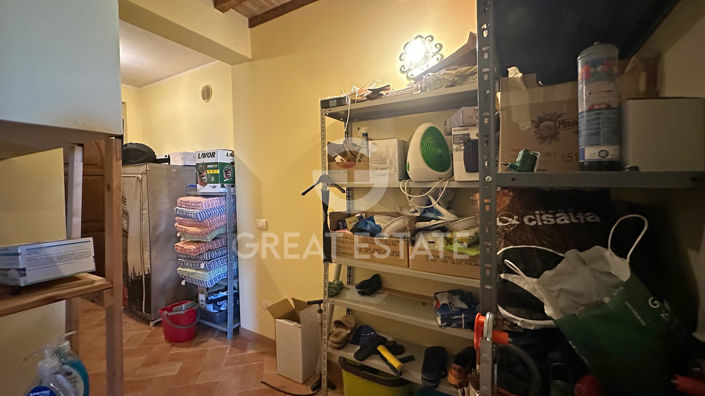 Image No.26-4 Bed Country House for sale