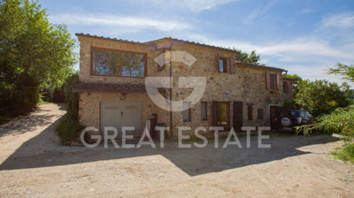 Maison de campagne de 6 chambres à vendre à Fabro