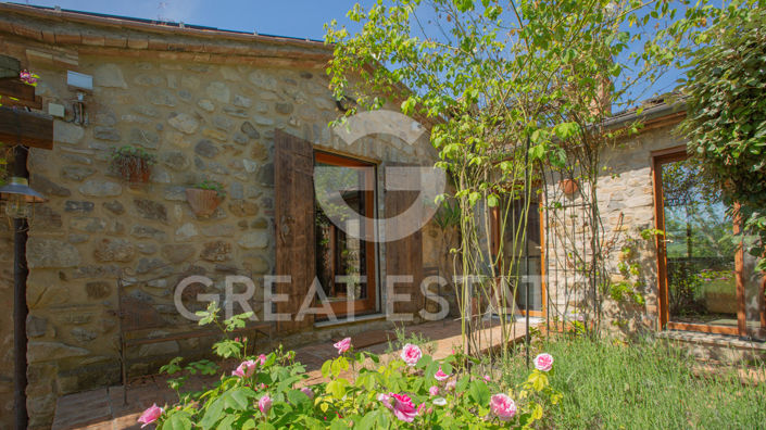 Image No.15-6 Bed Country House for sale