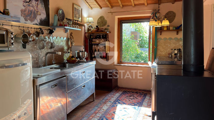 Image No.17-6 Bed Country House for sale