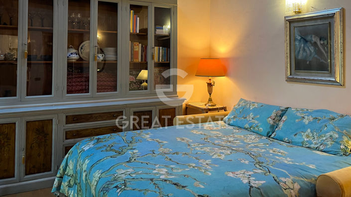 Image No.25-6 Bed Country House for sale