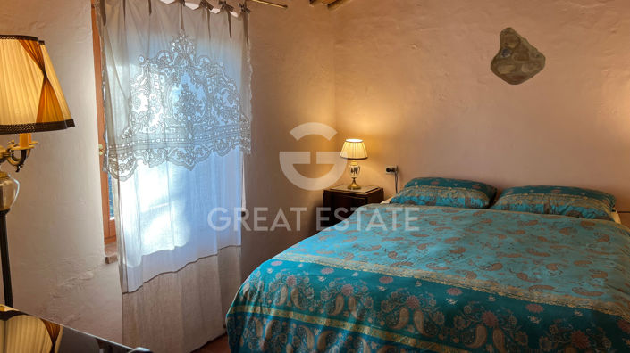 Image No.26-6 Bed Country House for sale