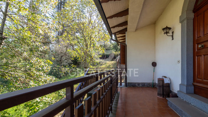 Image No.12-5 Bed Country House for sale