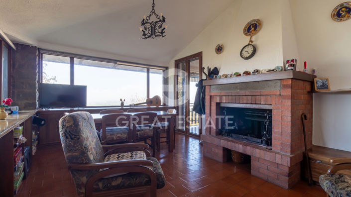 Image No.19-5 Bed Country House for sale