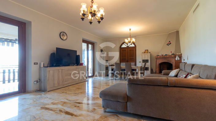 Image No.3-5 Bed Country House for sale