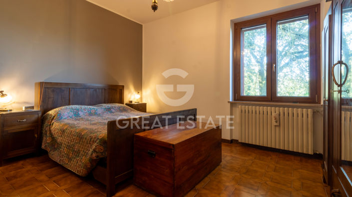 Image No.25-5 Bed Country House for sale