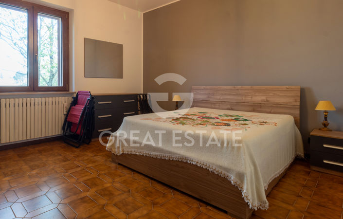 Image No.28-5 Bed Country House for sale